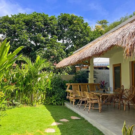 Las Flores Lombok Kuta  外观 照片