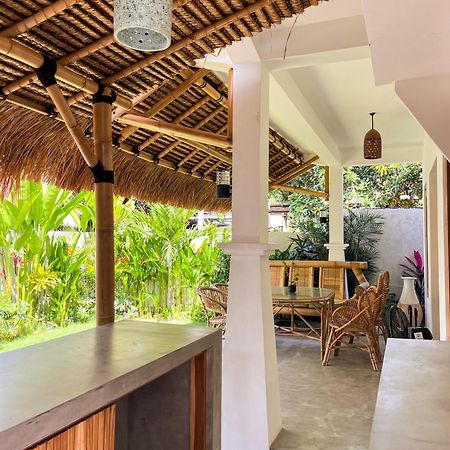 Las Flores Lombok Kuta  外观 照片